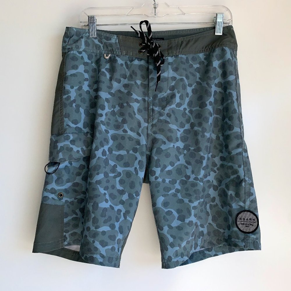 ROARK REVIVAL Blue Green Swim Board Short Size 31